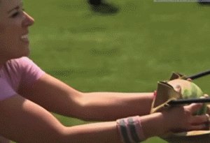 1628759097405041396.gif